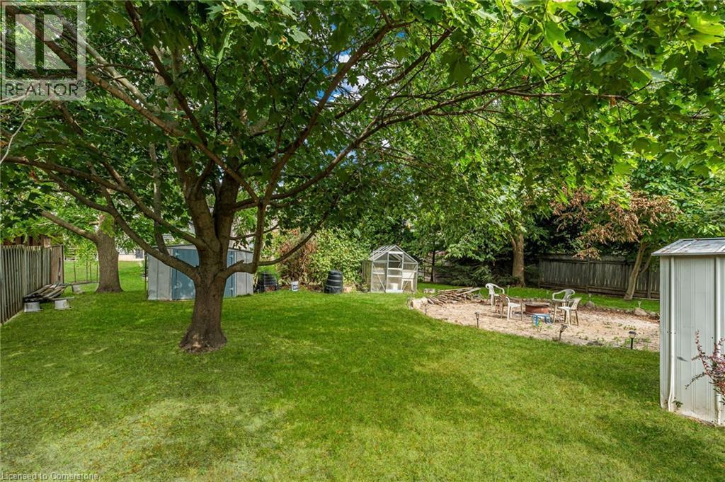 Photo 19 of 40 Wade Road, Smithville ON