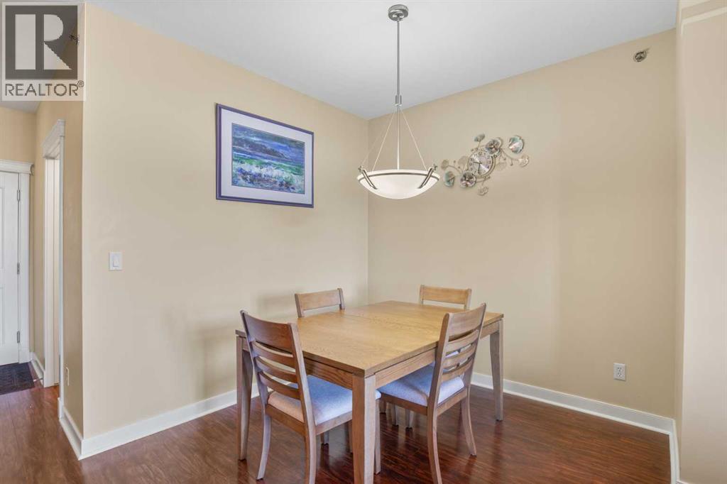 Photo 3 of 405 4707 50 Street, Sylvan Lake AB