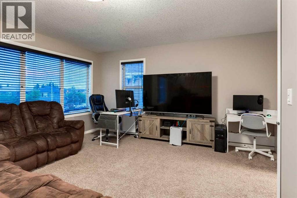 Single Family House for Sale in  Auburn Glen Common SE Auburn Bay Calgary 