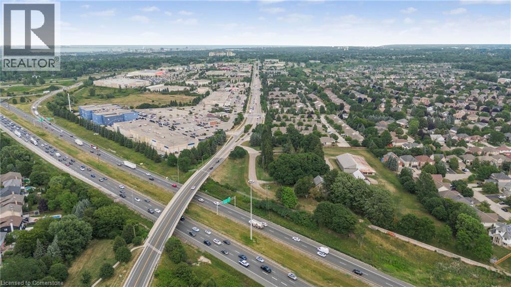 Photo 15 of 886 Golf Links Road Unit 302, Ancaster ON