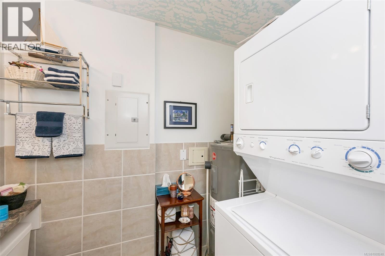 Photo 26 of 207 2568 Dingwall St, Duncan BC