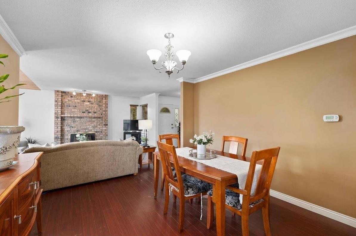 Photo 5 of 19093 Sundale Court, Surrey BC