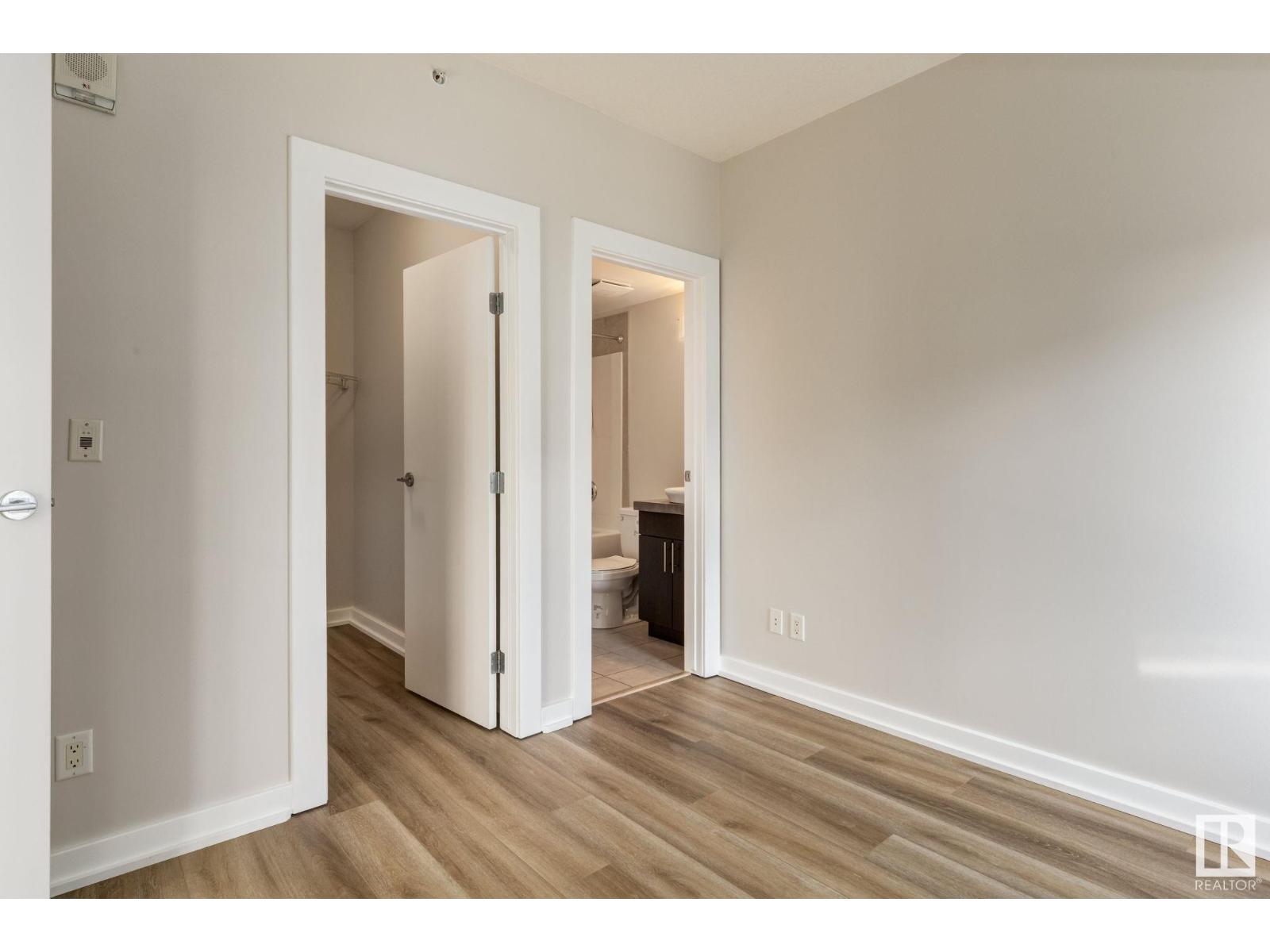 Photo 6 of 2303 10152 104 St Nw, Edmonton AB
