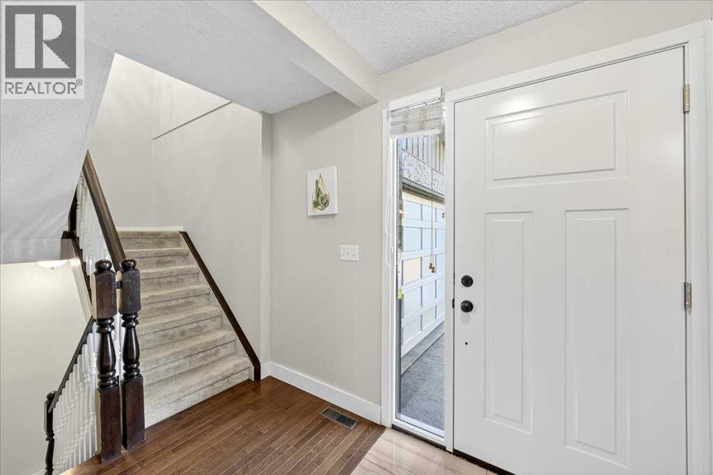 Single Family House for Sale in   Glamis Drive SW Glamorgan Calgary 