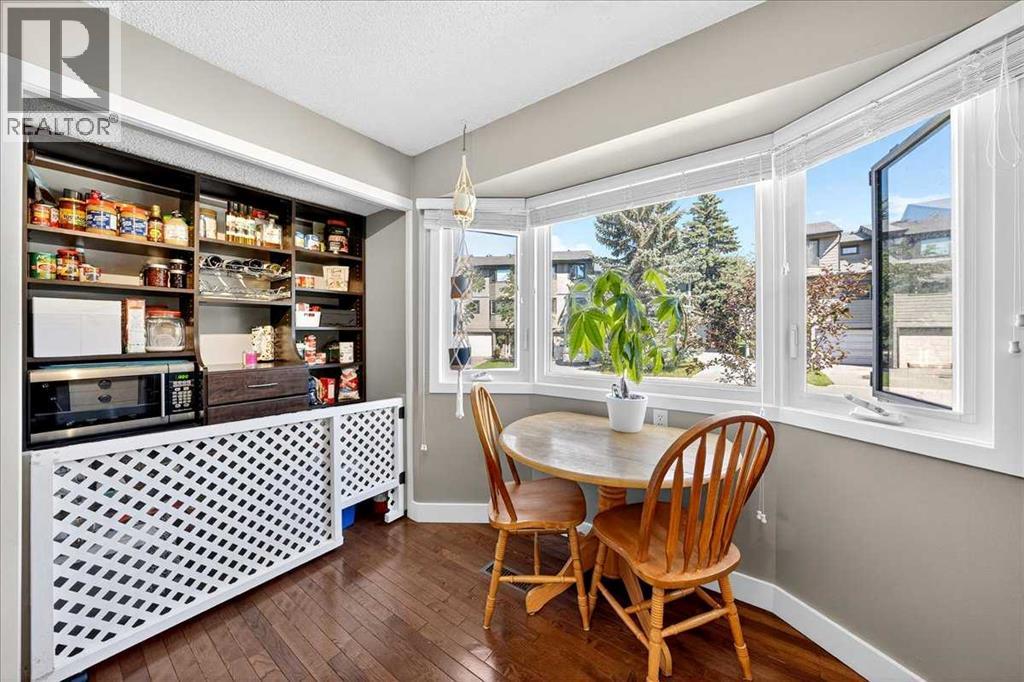 Single Family House for Sale in   Glamis Drive SW Glamorgan Calgary 