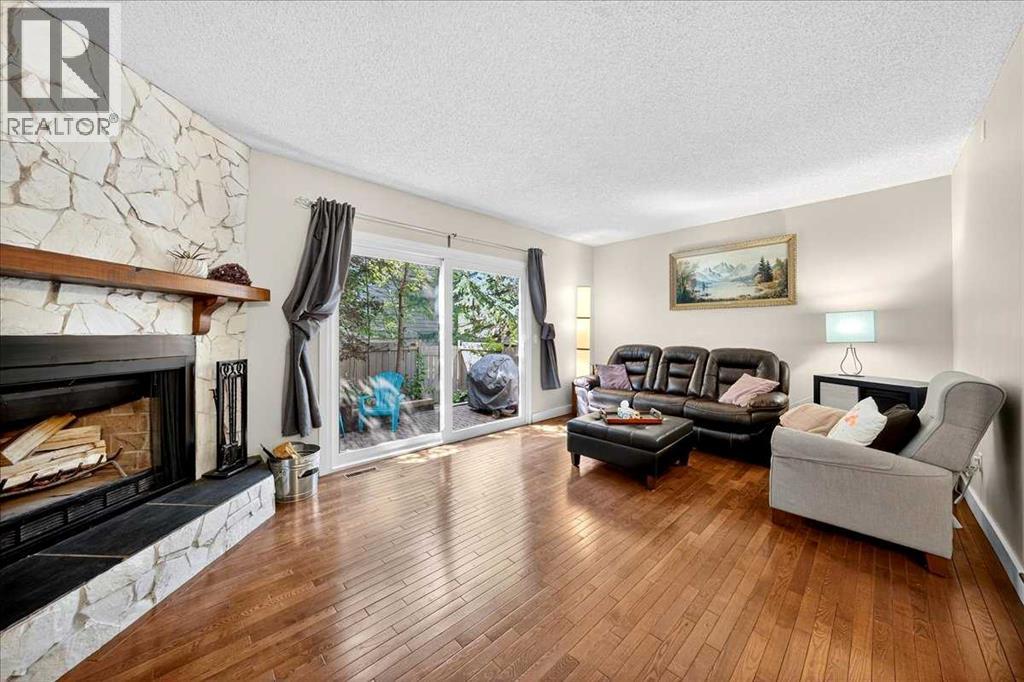 Single Family House for Sale in   Glamis Drive SW Glamorgan Calgary 