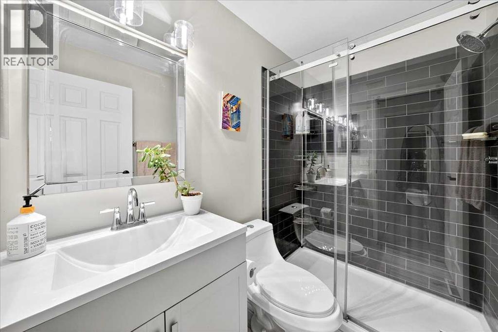 Single Family House for Sale in   Glamis Drive SW Glamorgan Calgary 