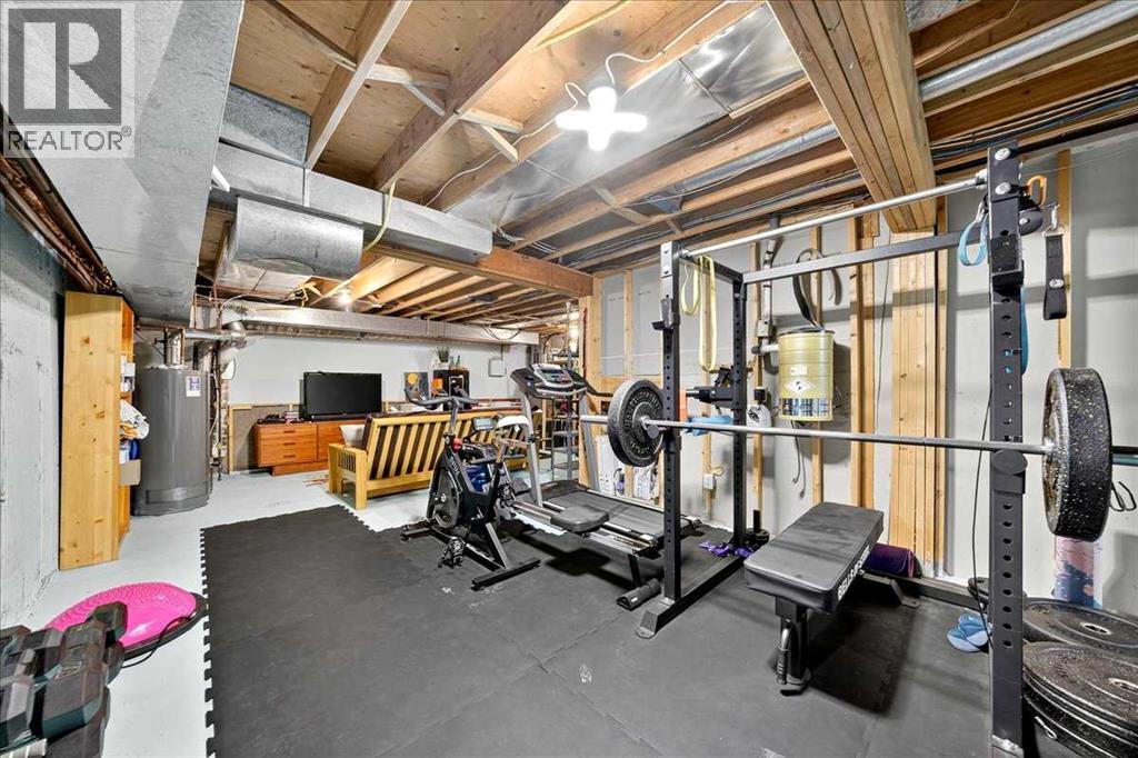 Single Family House for Sale in   Glamis Drive SW Glamorgan Calgary 