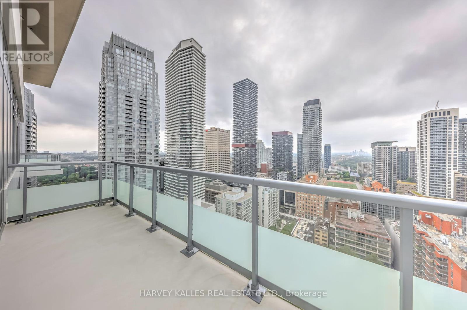 Photo 13 of Ph 03 25 Holly Street, Toronto ON