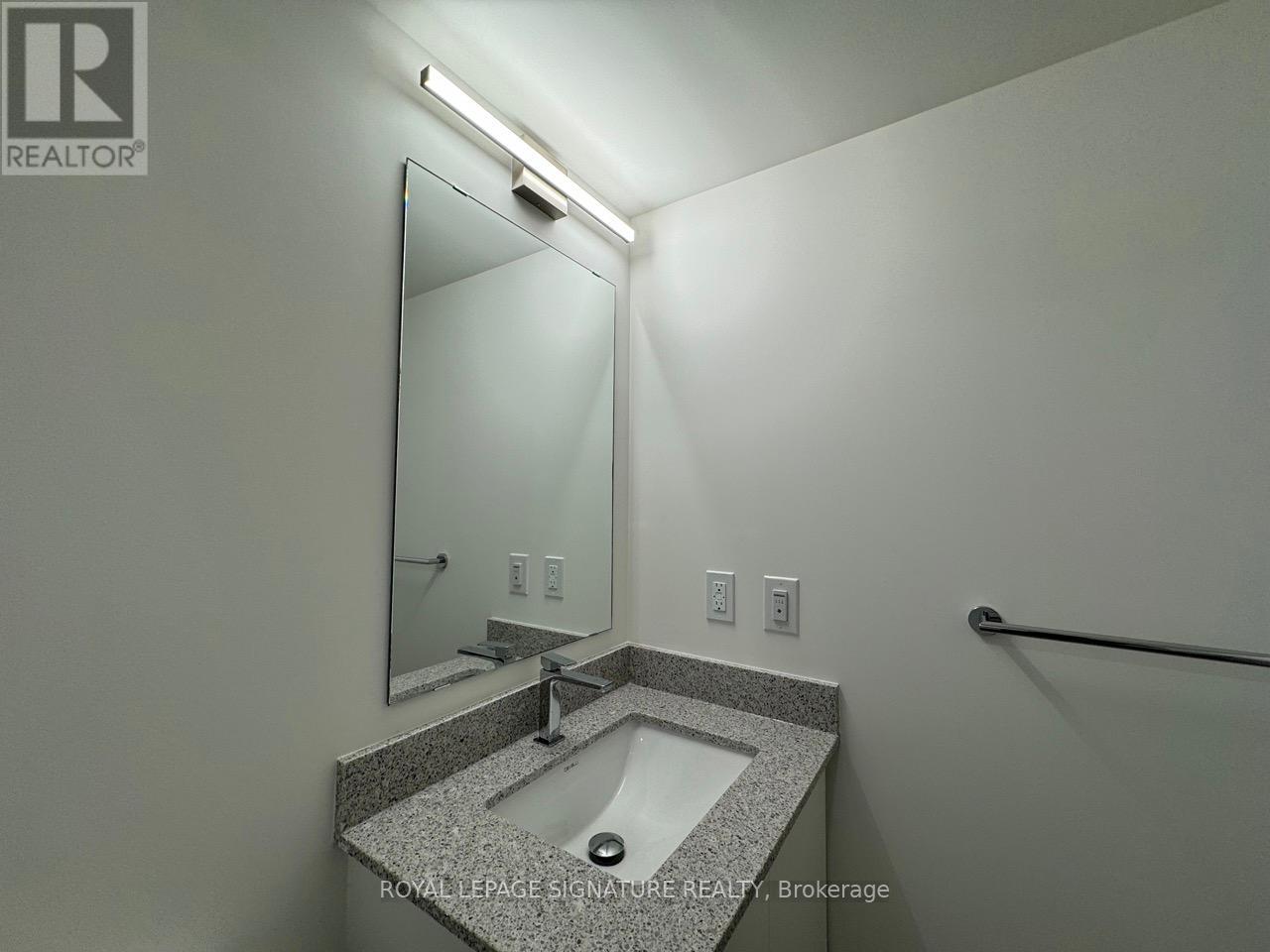 Photo 4 of 519 500 Wilson Avenue, Toronto ON