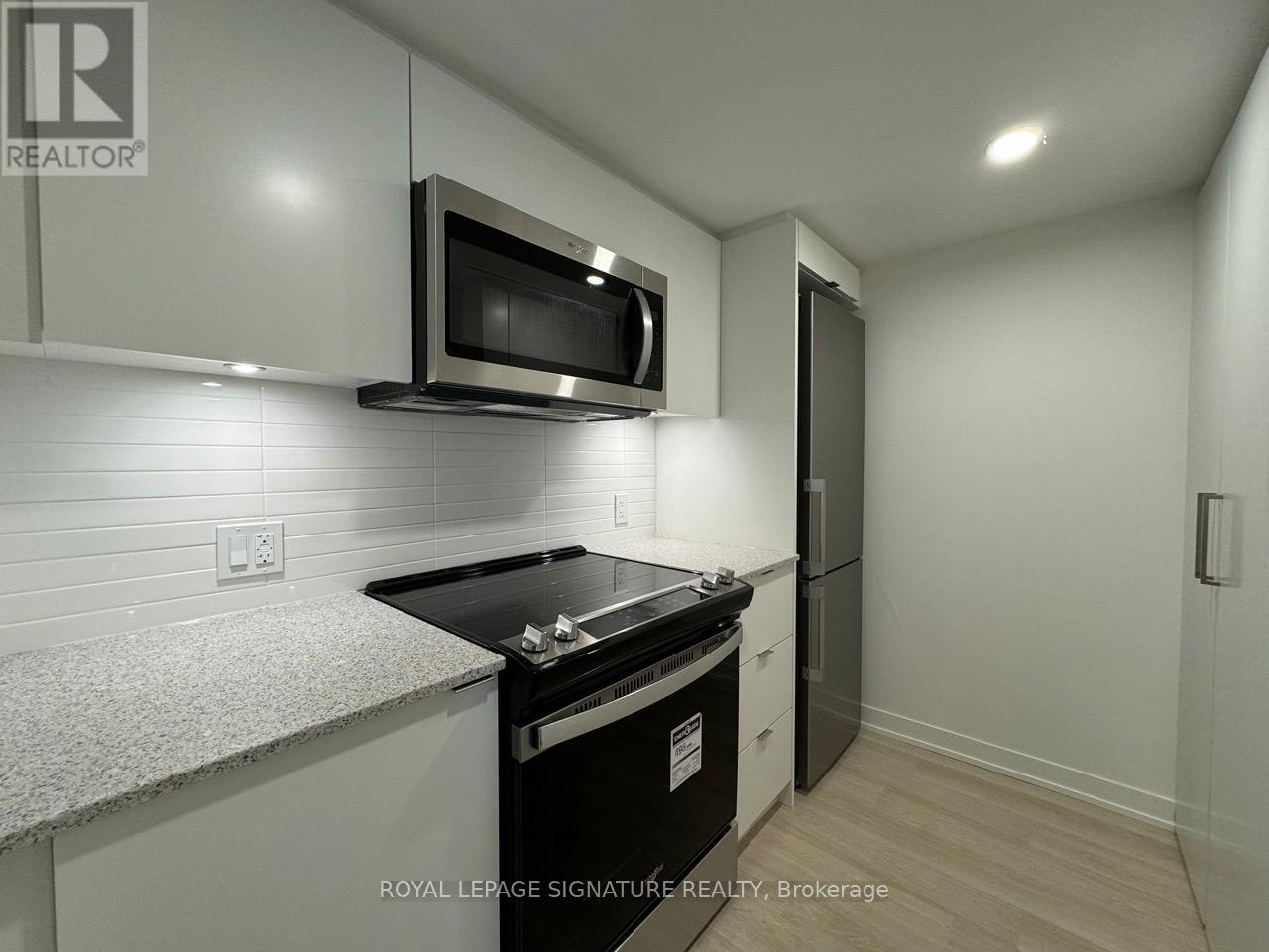 Photo 5 of 519 500 Wilson Avenue, Toronto ON