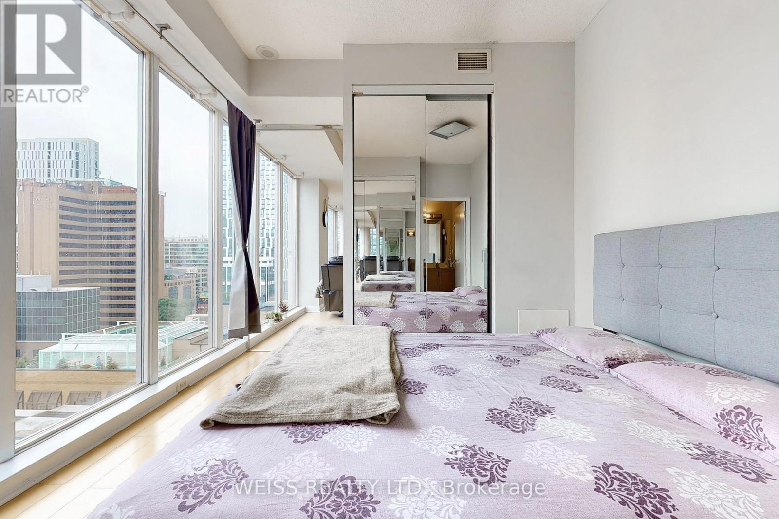 Photo 31 of 1101 220 Victoria Street, Toronto ON