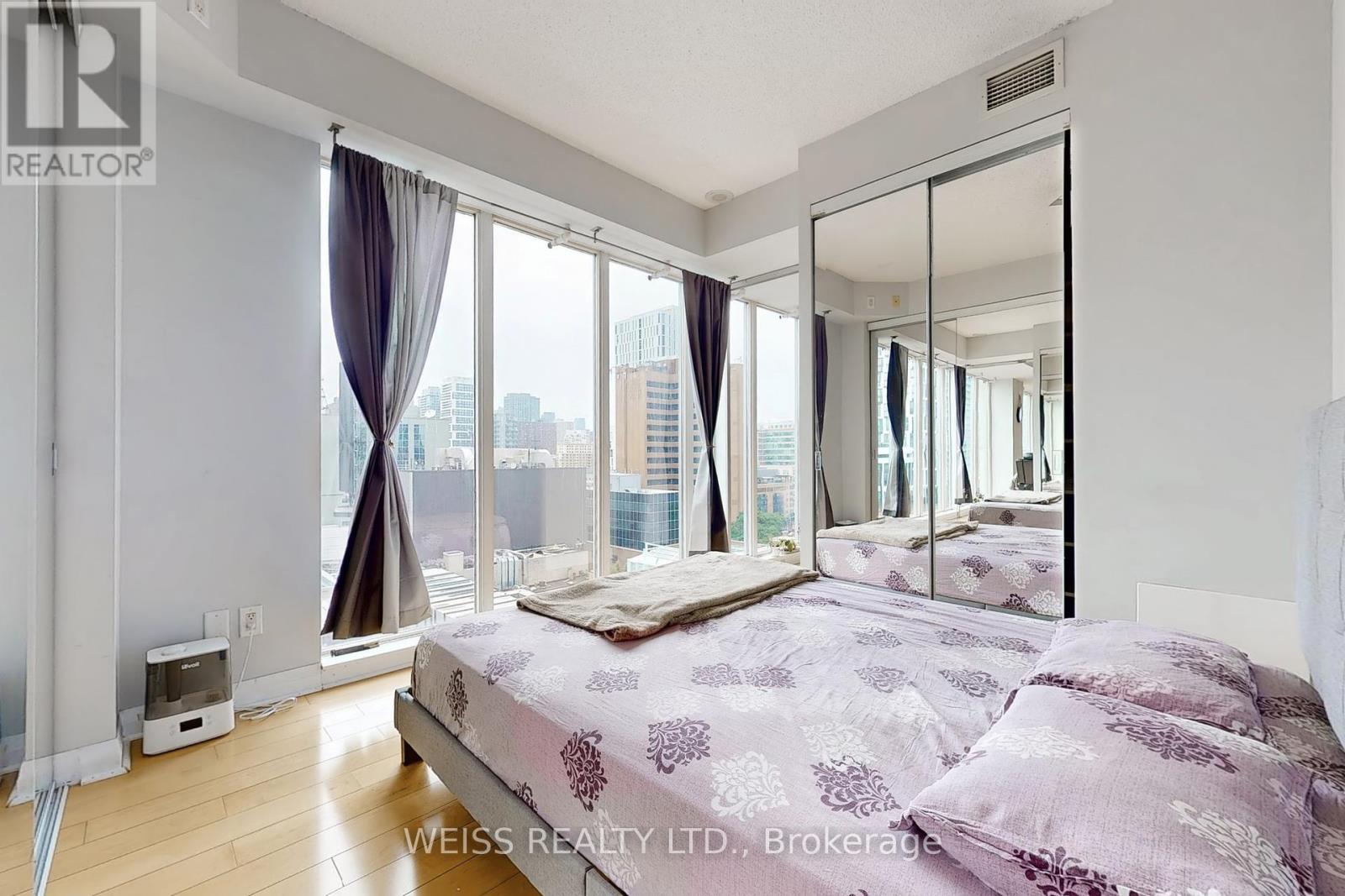 Photo 18 of 1101 220 Victoria Street, Toronto ON