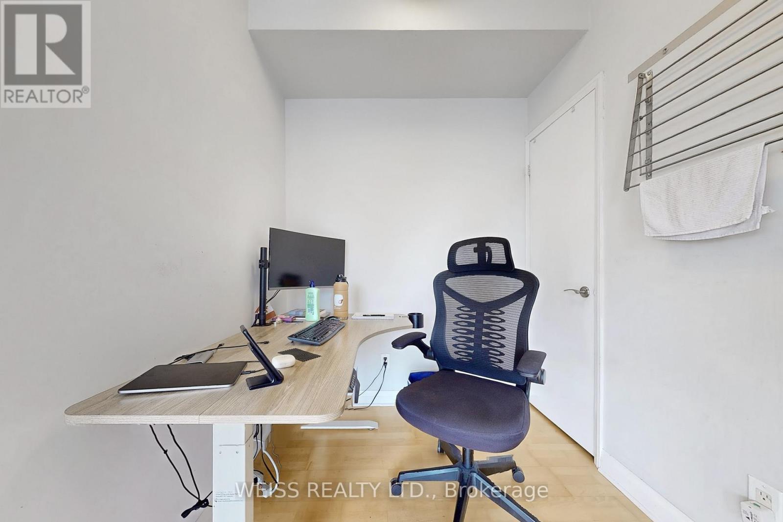 Photo 4 of 1101 220 Victoria Street, Toronto ON