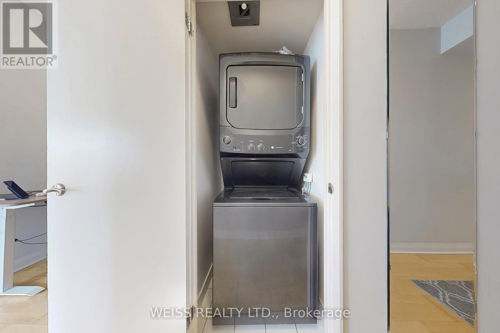 Photo 32 of 1101 220 Victoria Street, Toronto ON