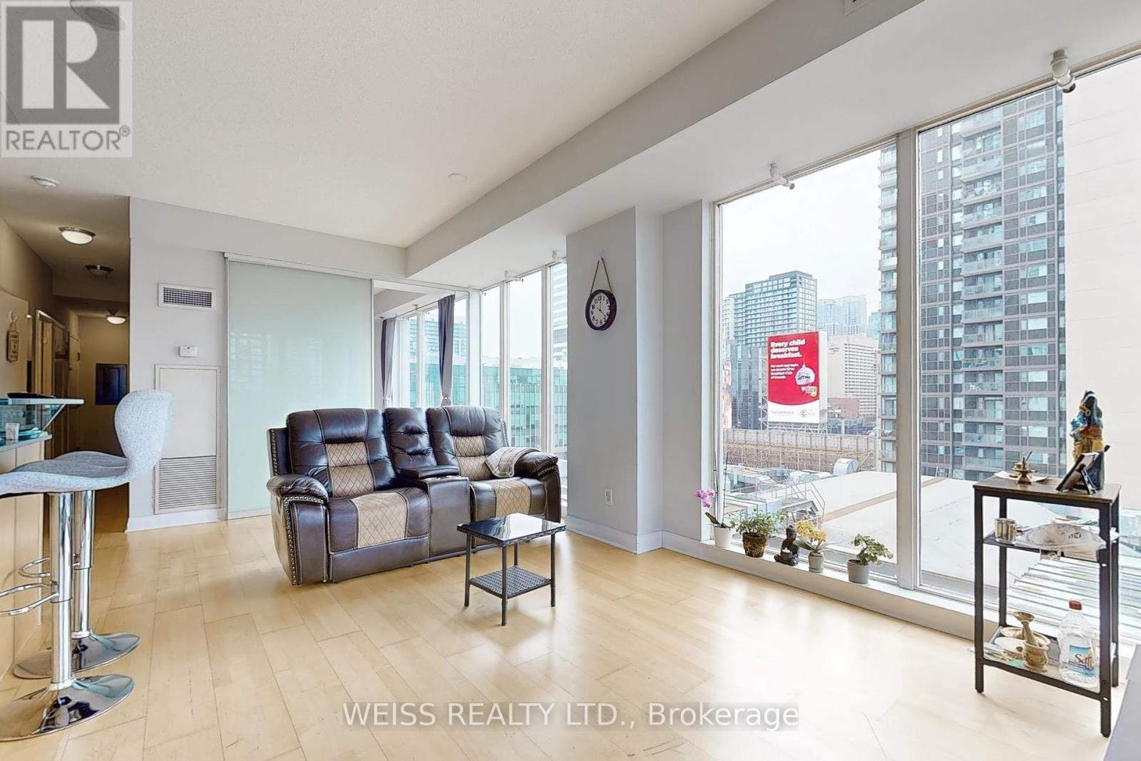 Photo 15 of 1101 220 Victoria Street, Toronto ON