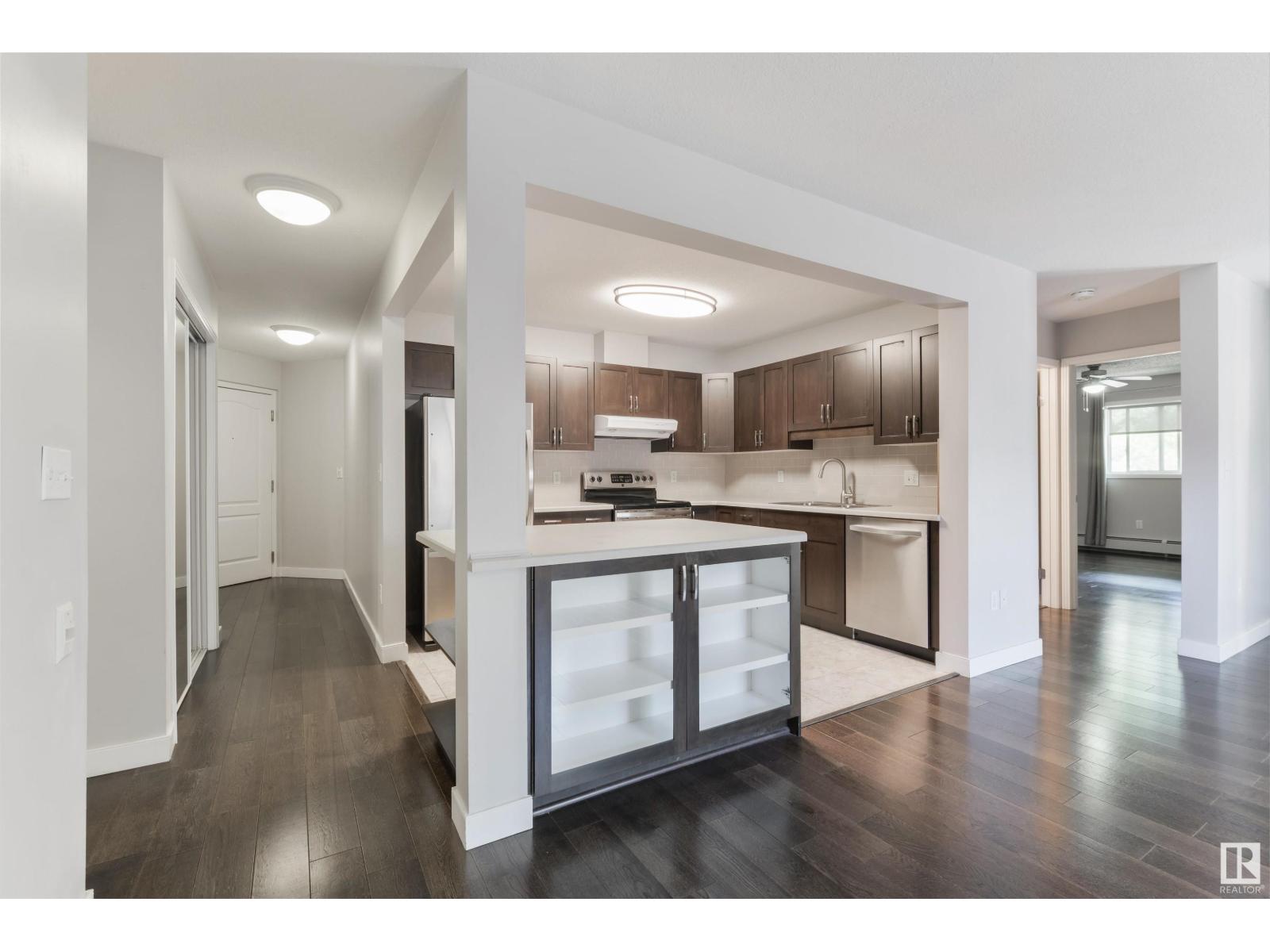 Photo 6 of 305 7725 108 St Nw, Edmonton AB