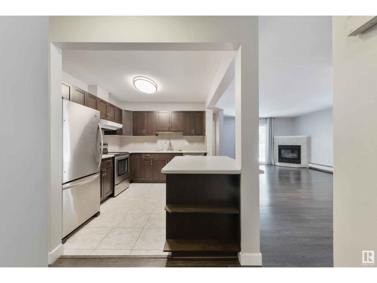 Photo 8 of 305 7725 108 St Nw, Edmonton AB
