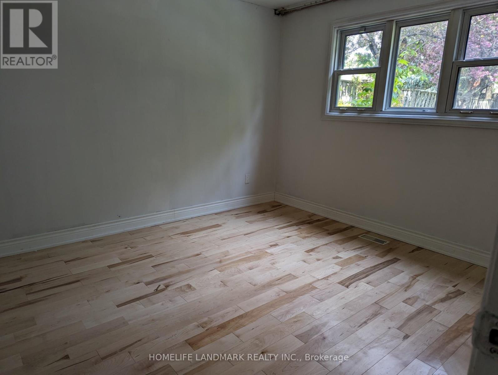 Photo 1 of 168 Lynnbrook Lower Level Drive, Toronto ON