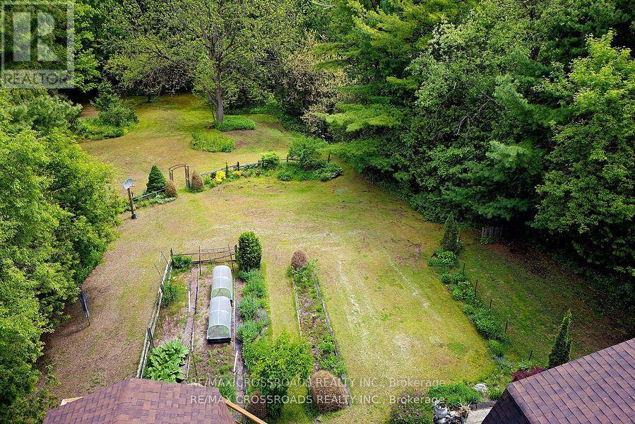 Photo 5 of 5 Shepherd Road, Whitby ON