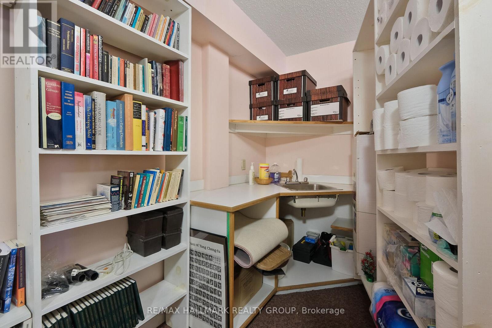 Photo 20 of 202 117 Murray Street, Ottawa ON