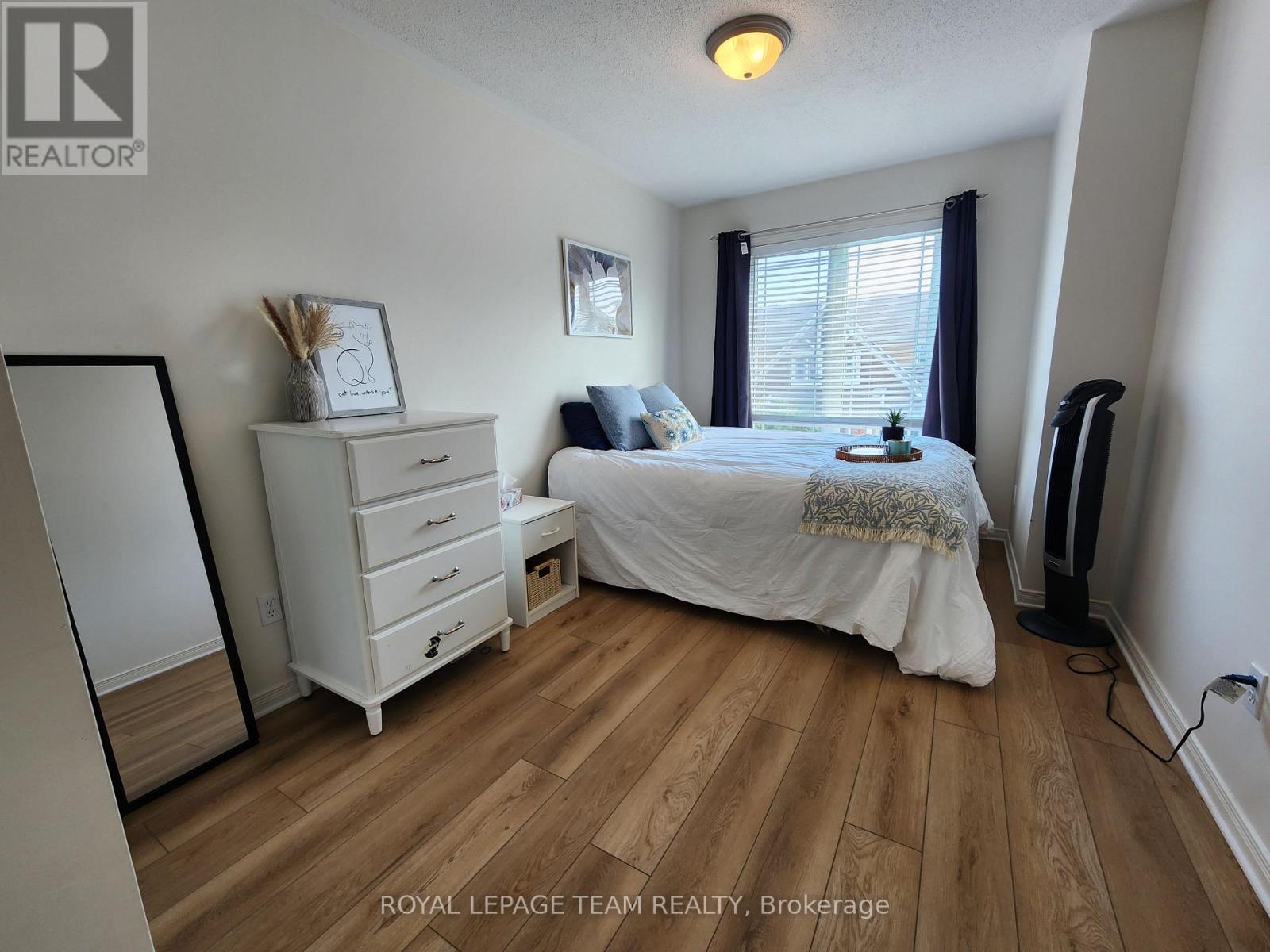 Photo 1 of 138 Freeport Drive, Ottawa ON