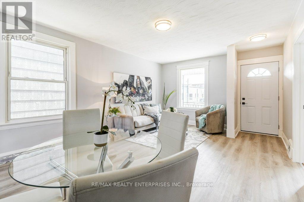 Photo 10 of 1039 5 Cannon Street E, Hamilton ON