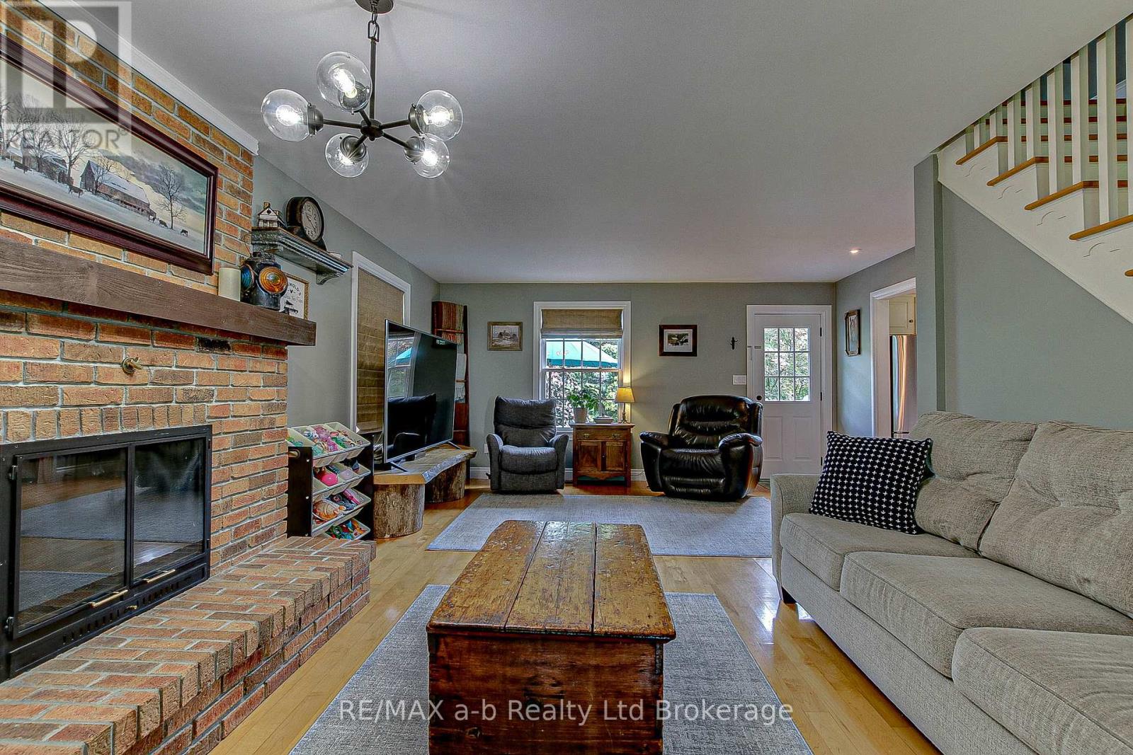 Photo 35 of 81 Windham 9 Road, Norfolk ON