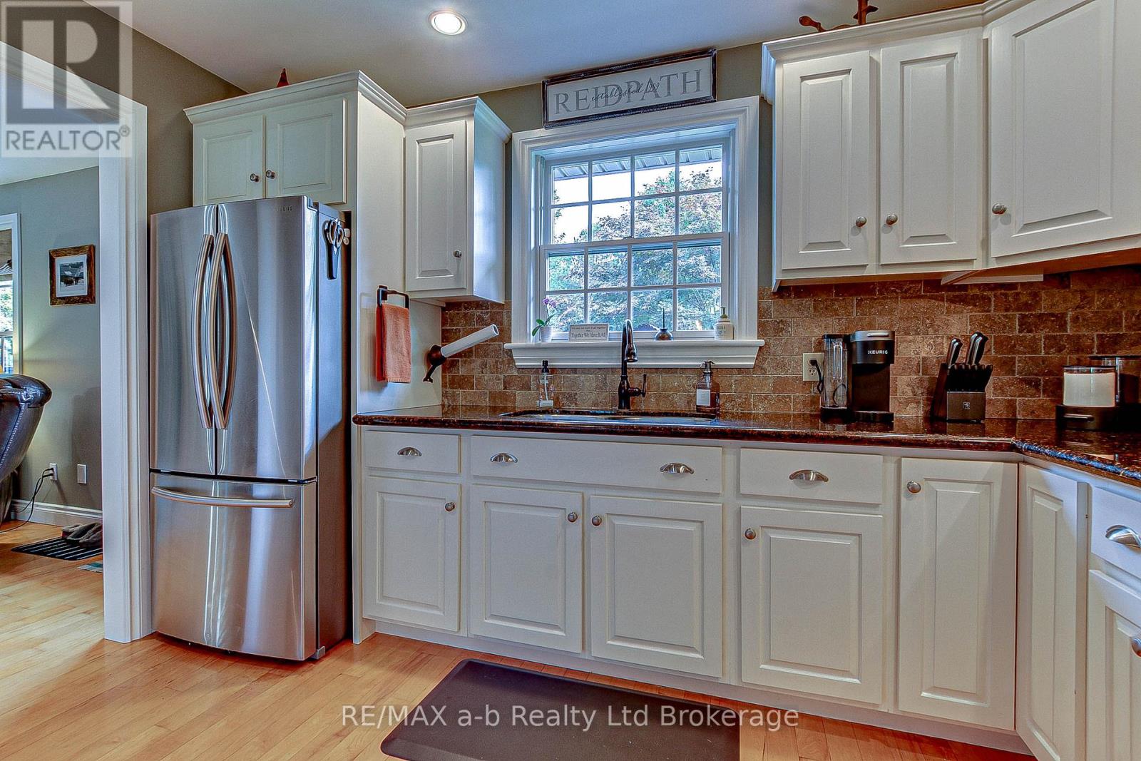 Photo 14 of 81 Windham 9 Road, Norfolk ON
