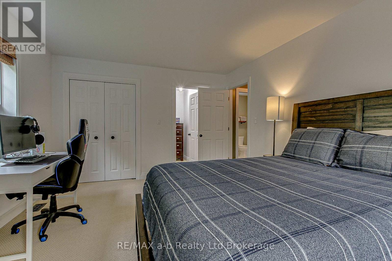 Photo 30 of 81 Windham 9 Road, Norfolk ON
