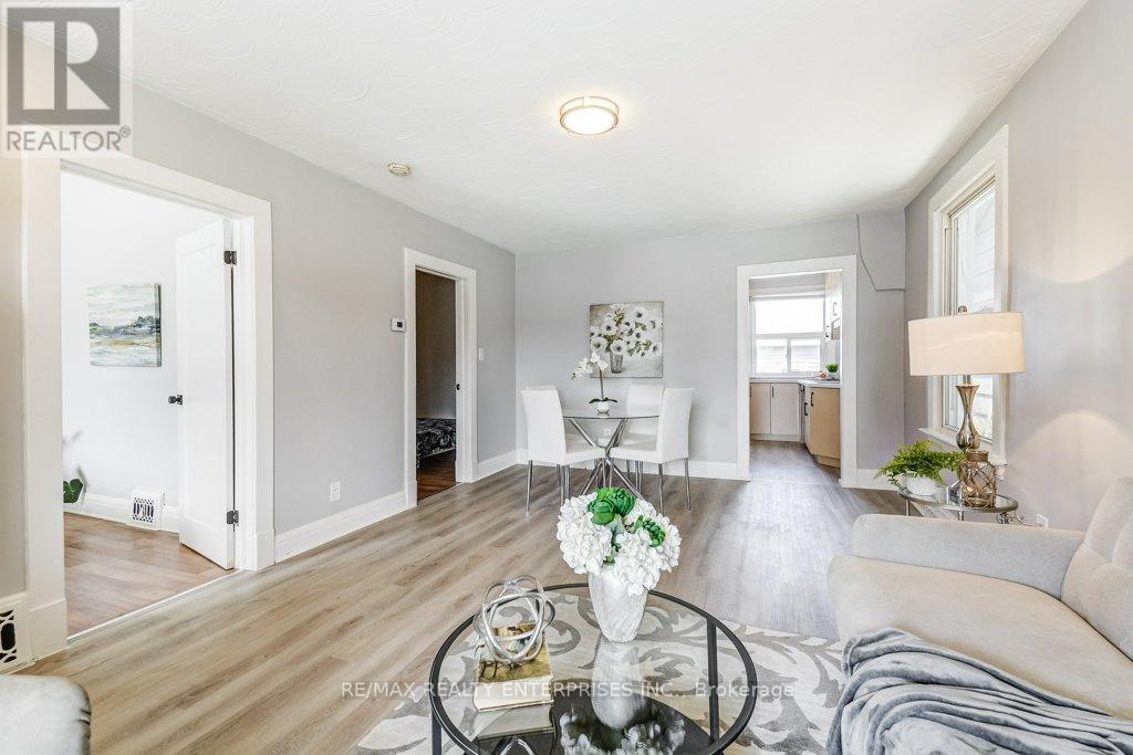 Photo 8 of 1039 5 Cannon Street E, Hamilton ON