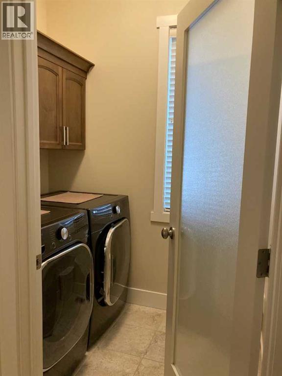Photo 12 of 2147 Cottonwood Drive, Coaldale AB