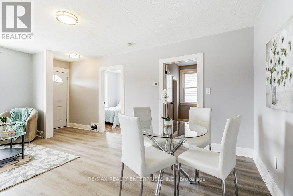 Photo 4 of 1039 5 Cannon Street E, Hamilton ON