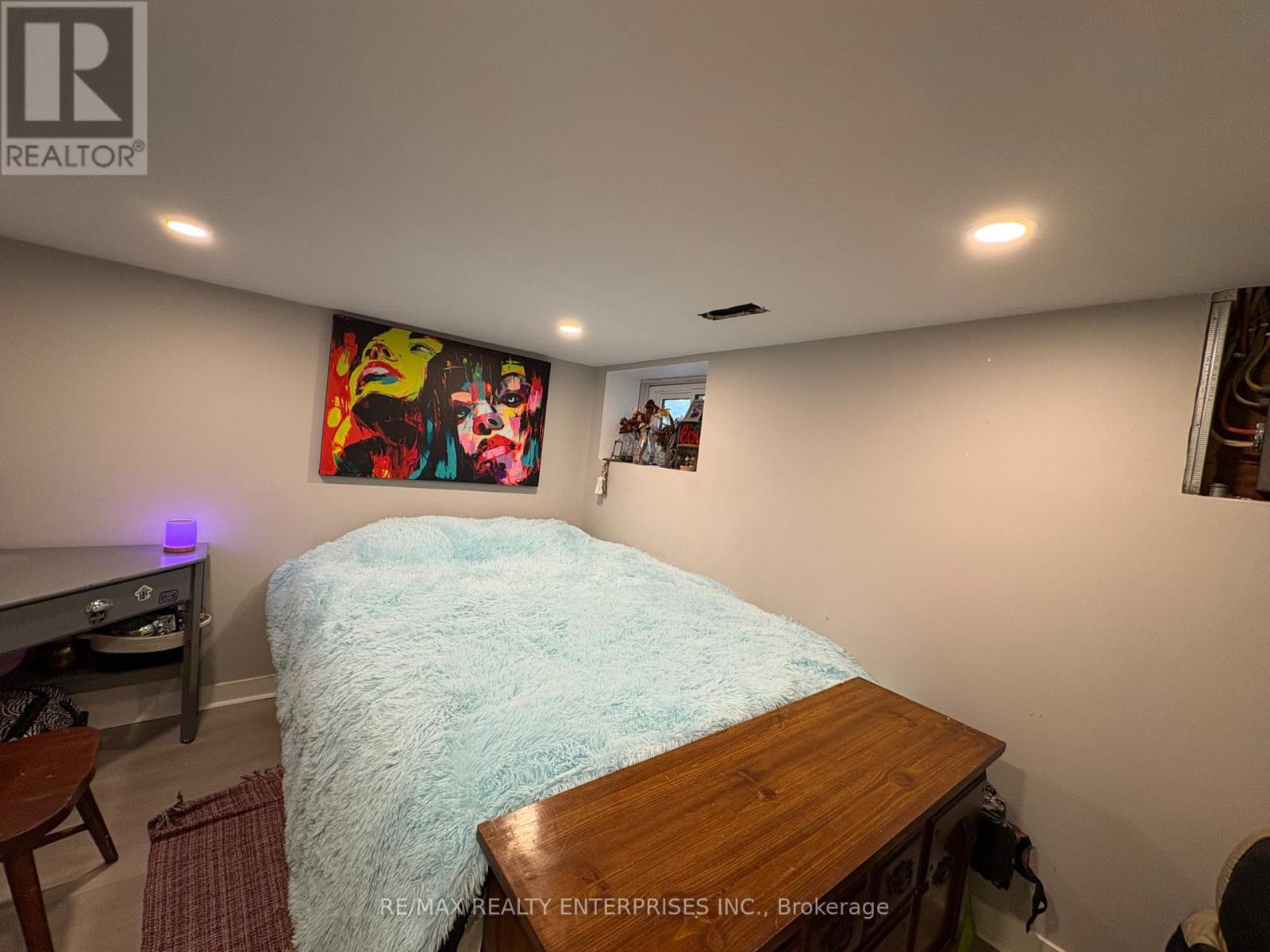 Photo 9 of 1039 5 Cannon Street E, Hamilton ON