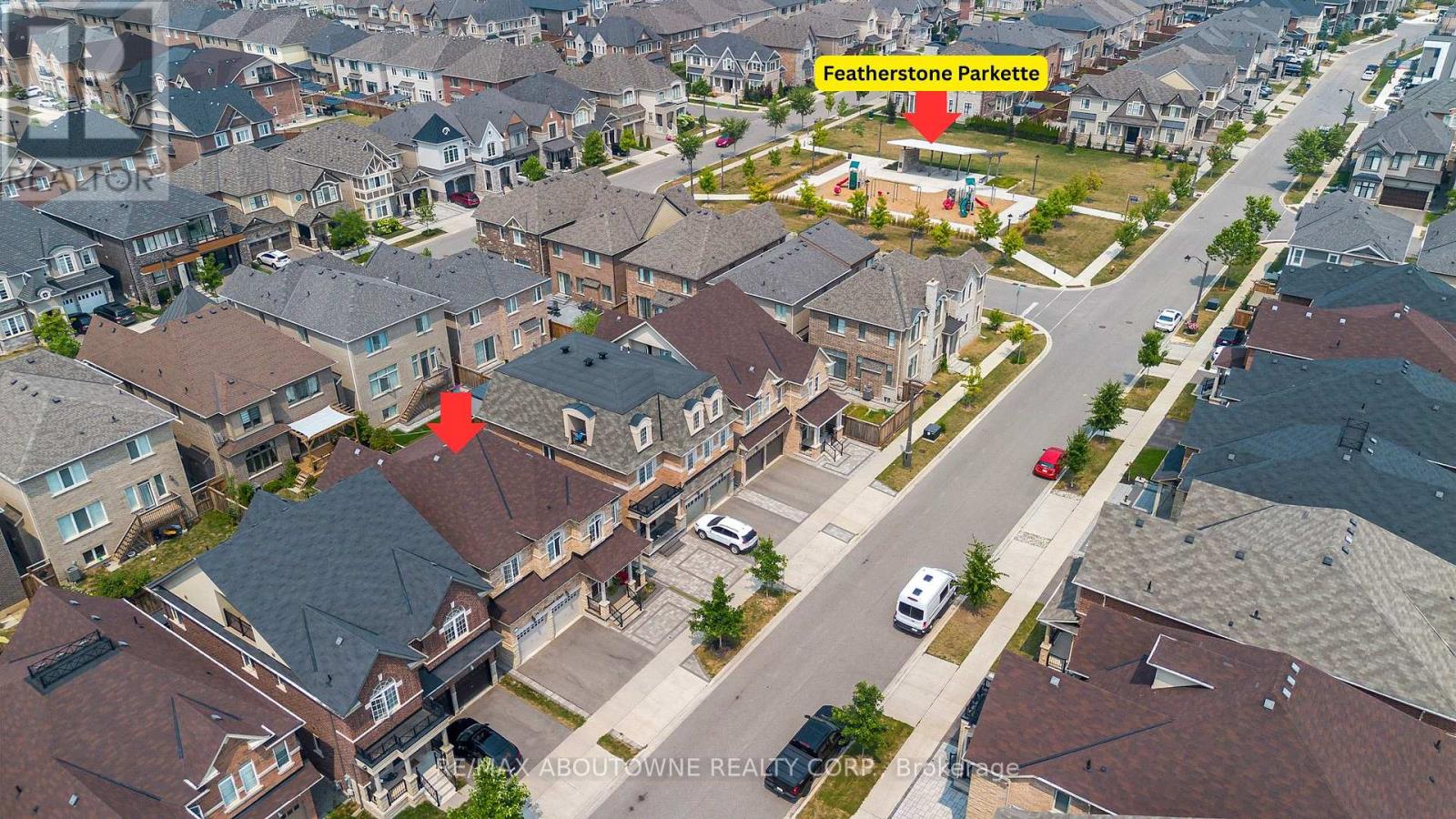 Photo 7 of Lower 341 Ironside Drive, Oakville ON