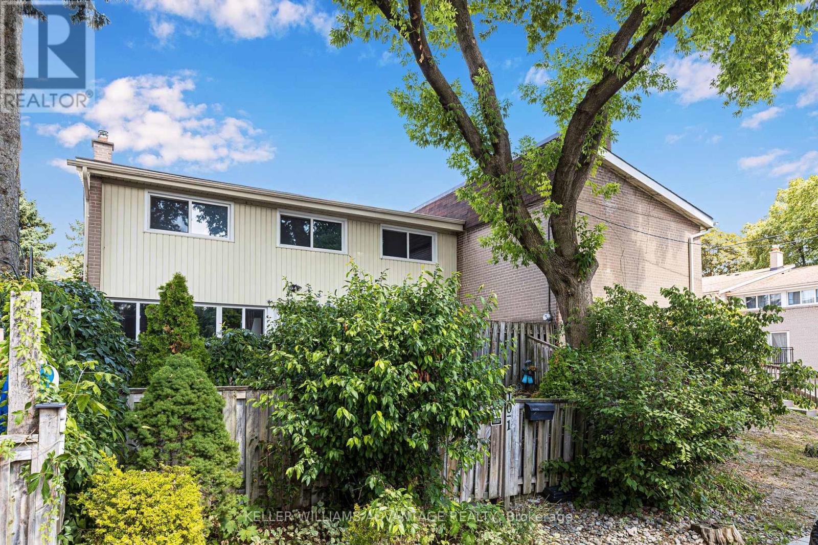 Photo 2 of 1 10 Sentinel Road, Toronto ON