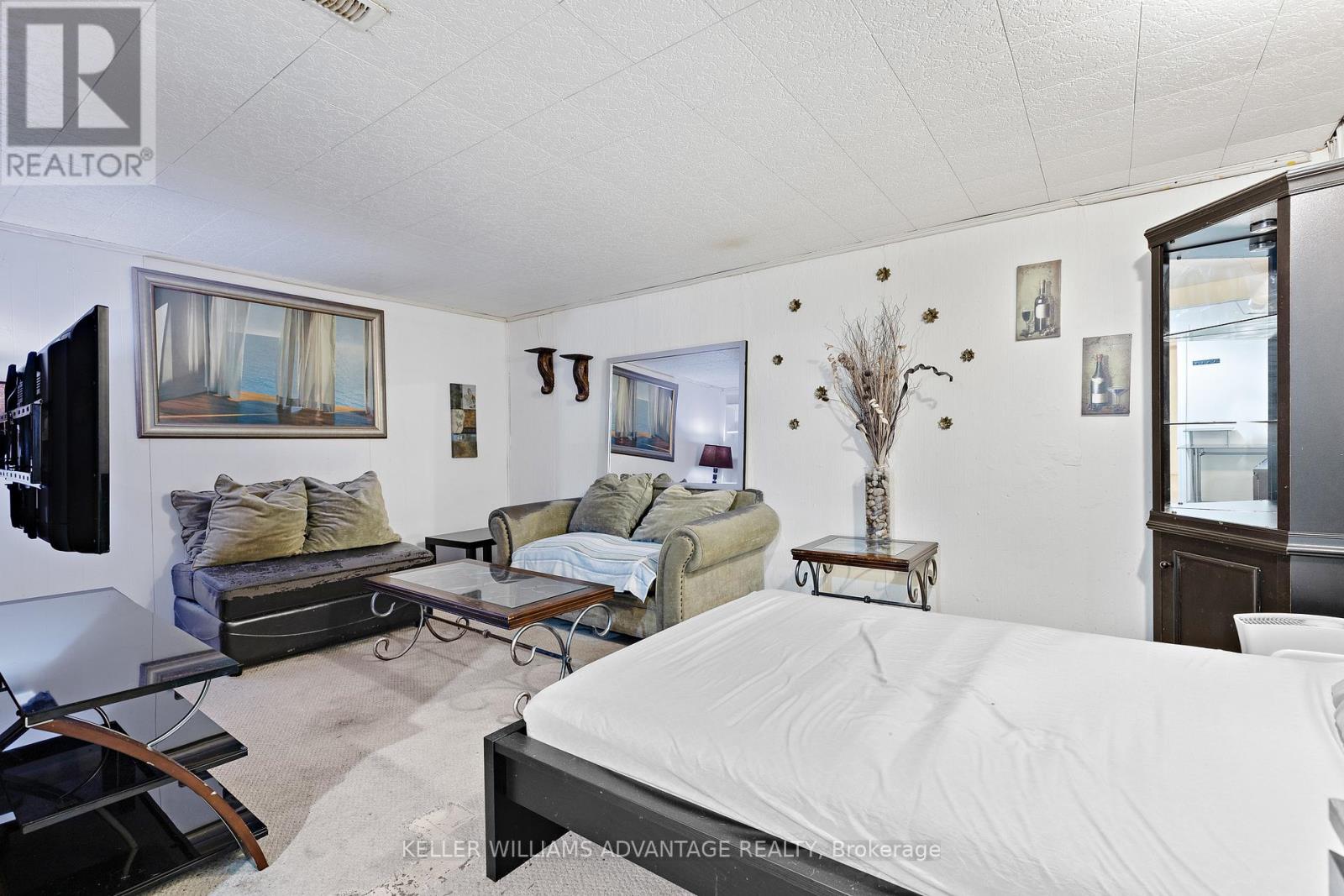 Photo 20 of 1 10 Sentinel Road, Toronto ON