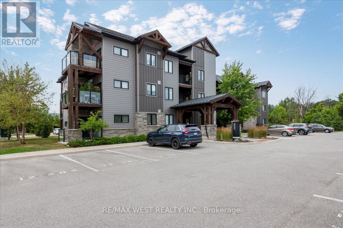 Photo 10 of 301 12 Beckwith Lane, Blue Mountains ON