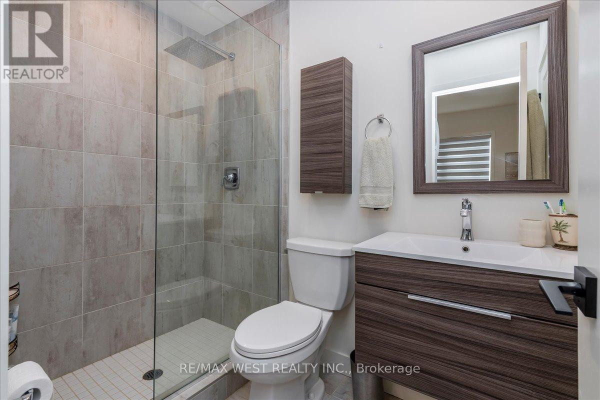 Photo 9 of 301 12 Beckwith Lane, Blue Mountains ON