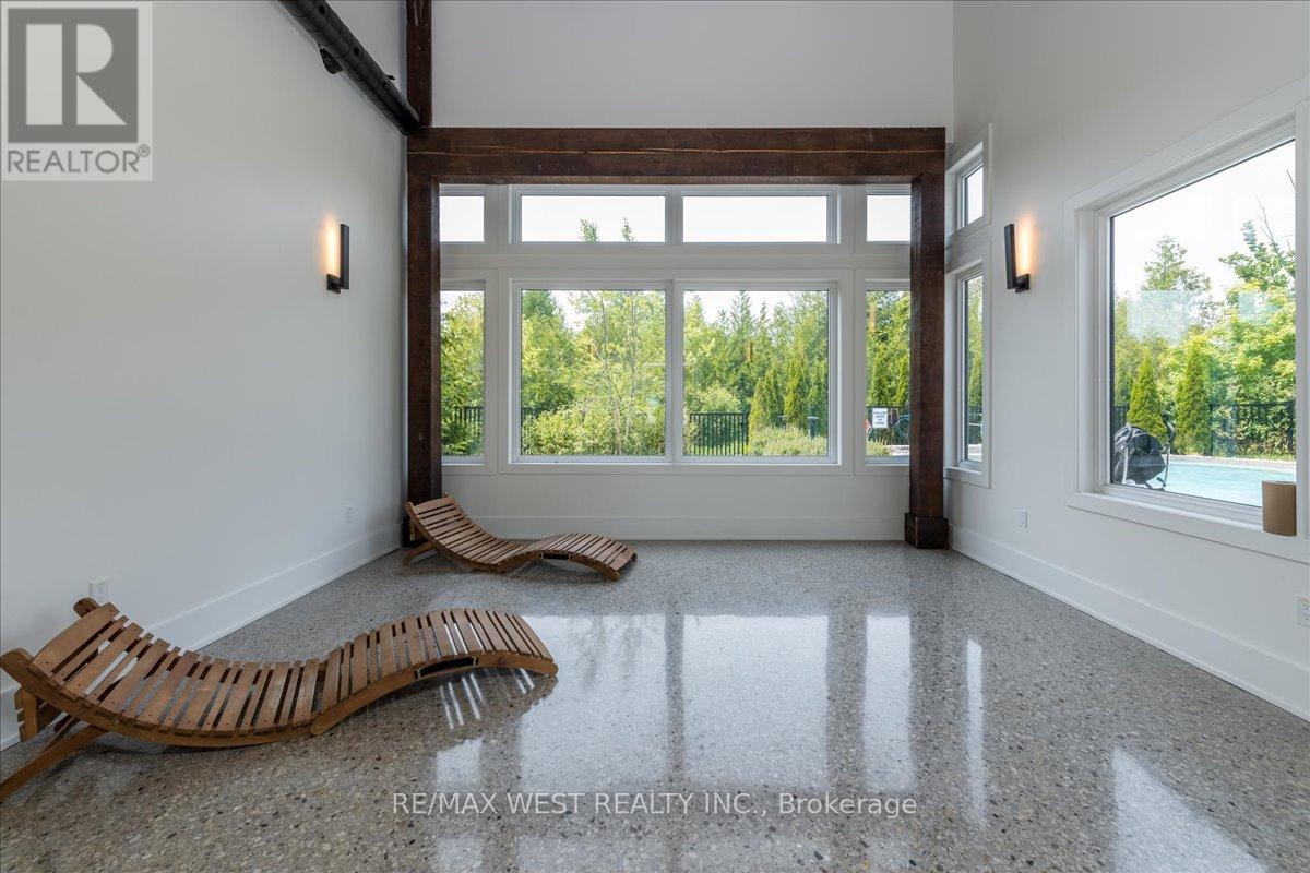 Photo 7 of 301 12 Beckwith Lane, Blue Mountains ON