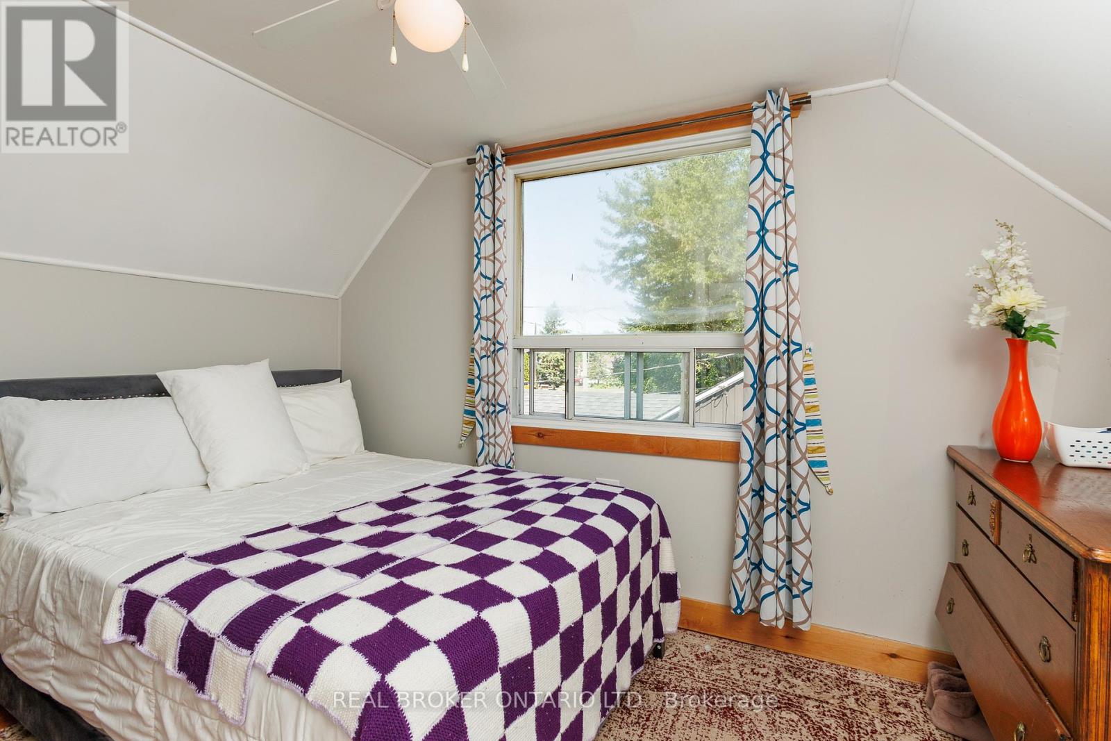 Photo 15 of 127 Elmore Street, Trent Hills ON