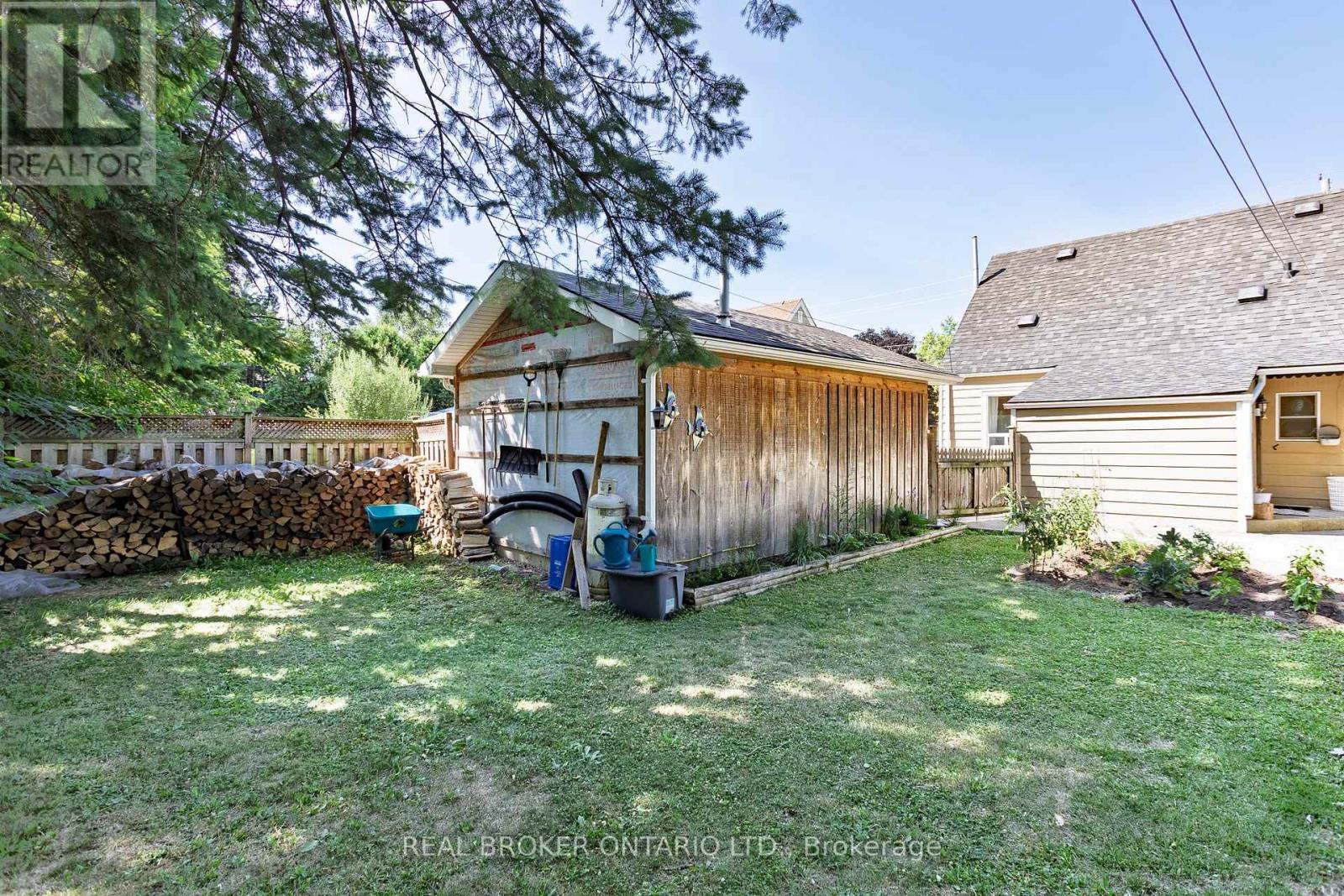 Photo 6 of 127 Elmore Street, Trent Hills ON