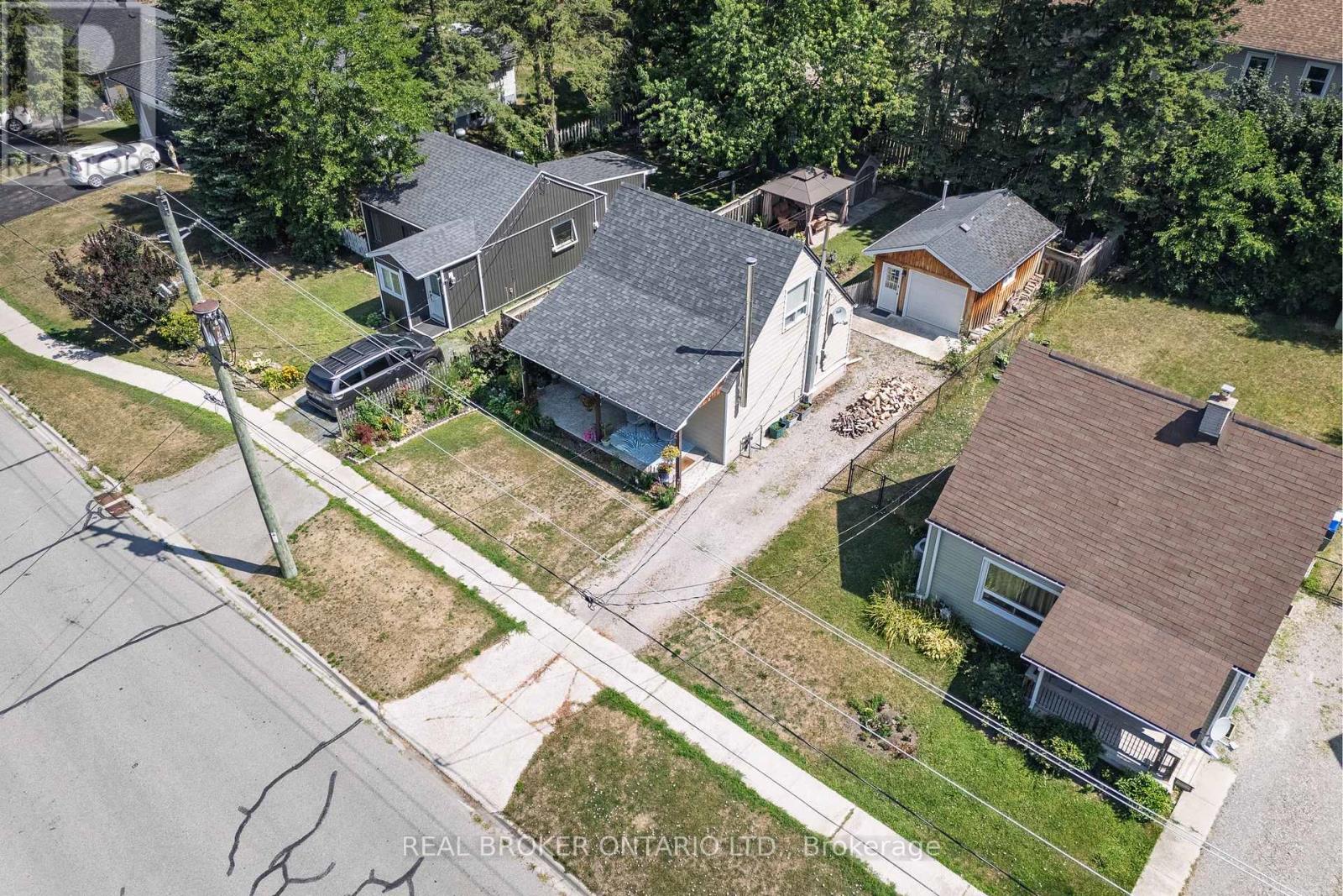 Photo 11 of 127 Elmore Street, Trent Hills ON