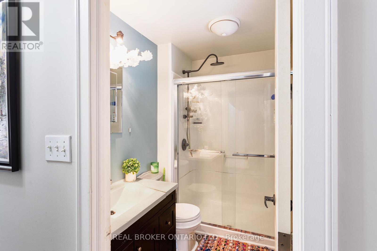 Photo 4 of 127 Elmore Street, Trent Hills ON