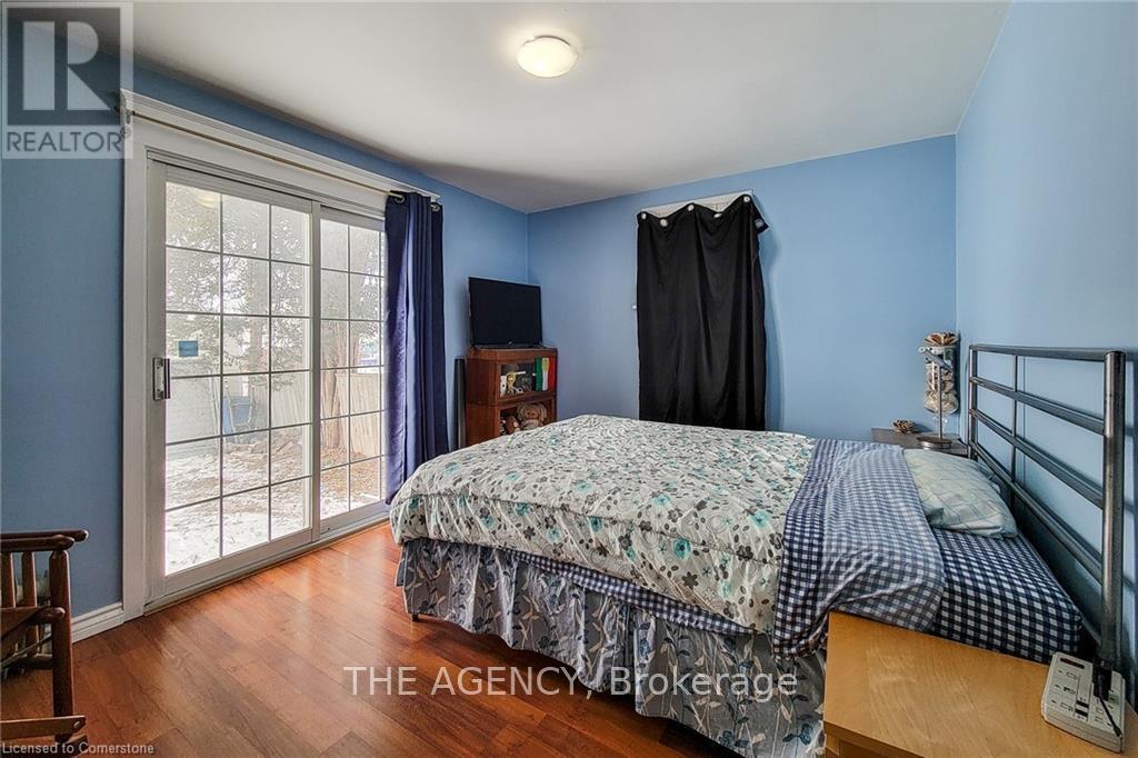 Photo 13 of 640 Fountain Street N, Cambridge ON