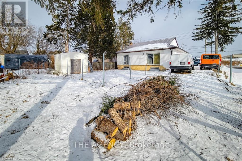 Photo 32 of 640 Fountain Street N, Cambridge ON
