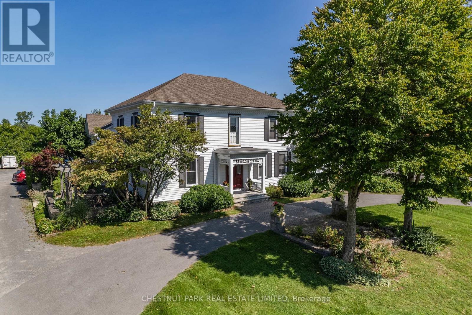 Photo 2 of 13360 Loyalist Parkway, Prince Edward County ON