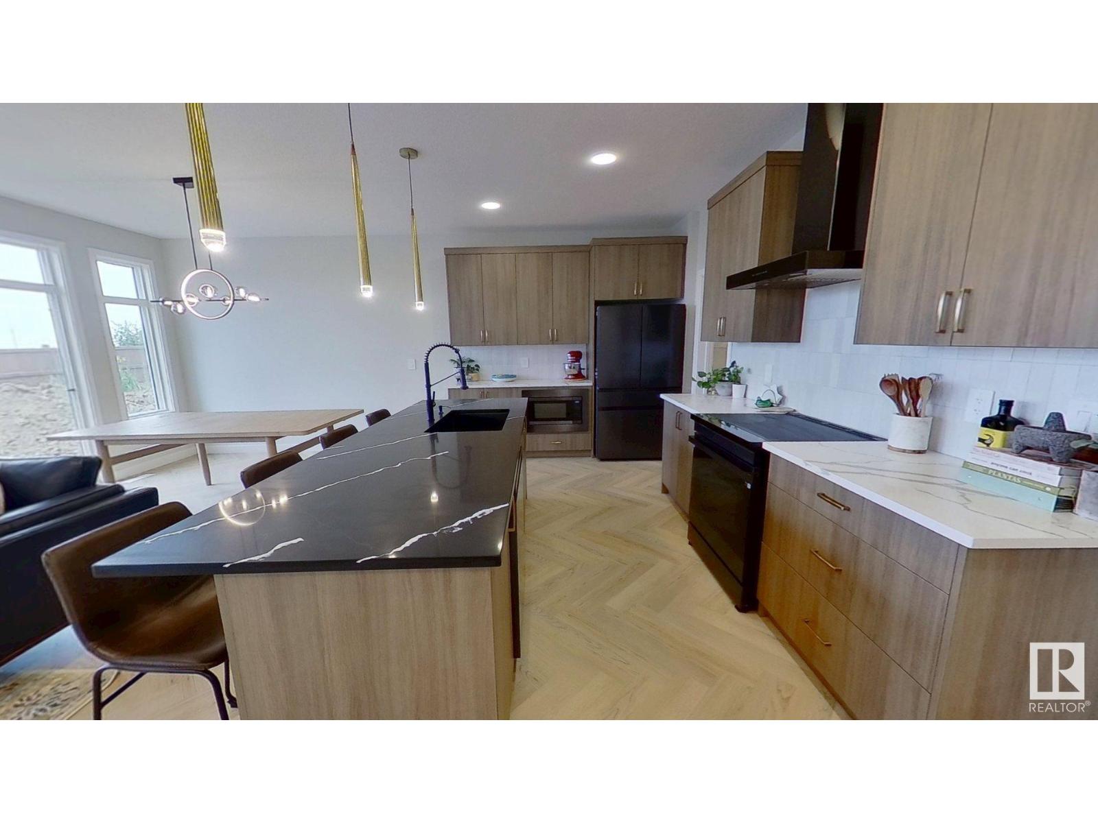 Photo 5 of 118 Canter Wd, Sherwood Park AB