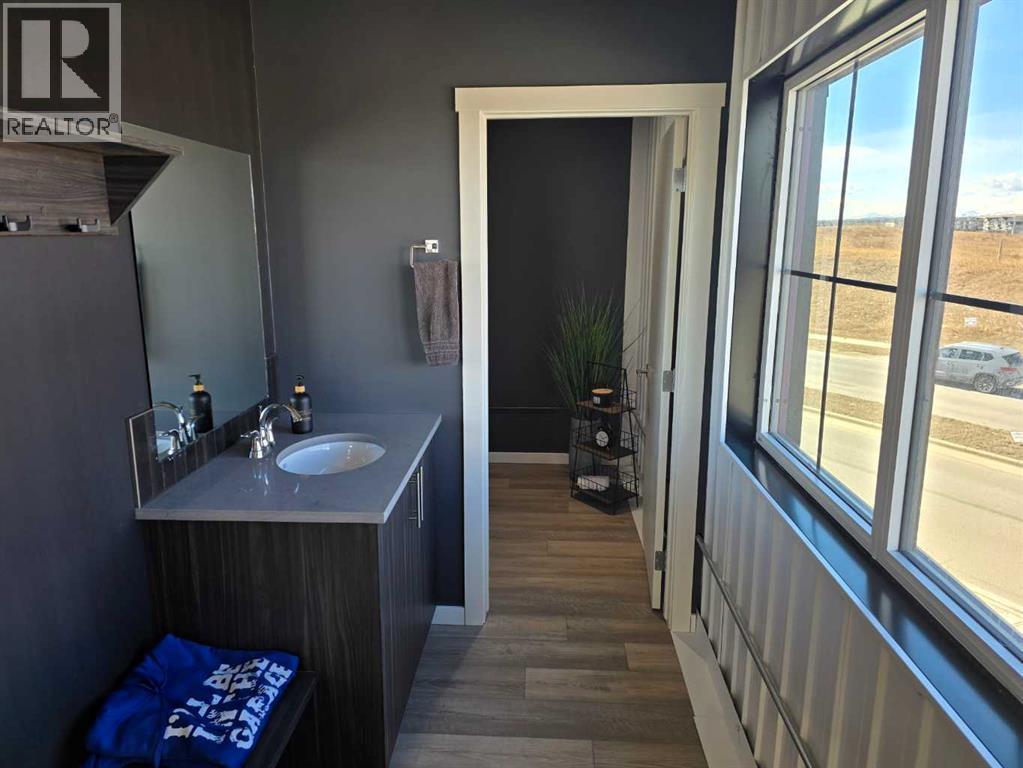 Photo 5 of 602 5 River Heights Drive, Cochrane AB