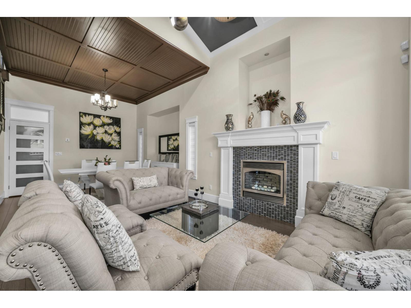 Photo 5 of 14490 58 Ave Avenue, Surrey BC